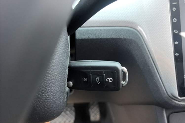 Used Volkswagen Lavida 2019 Lavida Start 1.5L Automatic Trendy Version China VI Standard Vehicle Key