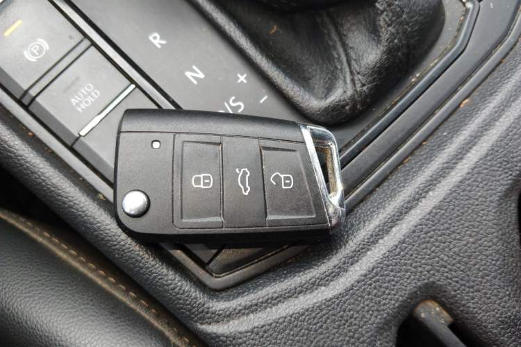 Used Volkswagen Lavida 2019 1.5L Automatic Comfort Edition China VI Standard Vehicle Key