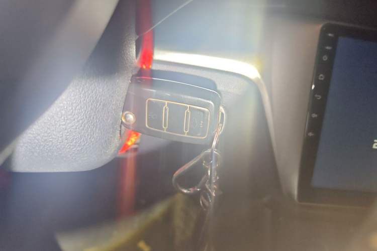 Used Volkswagen Lavida 2019 Lavida Start 1.5L Automatic Trendy Version China VI Standard Vehicle Key