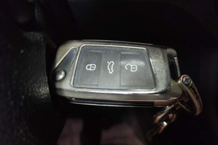 Used Volkswagen Lavida 2019 280TSI DSG Comfort Edition China VI standard Vehicle Key