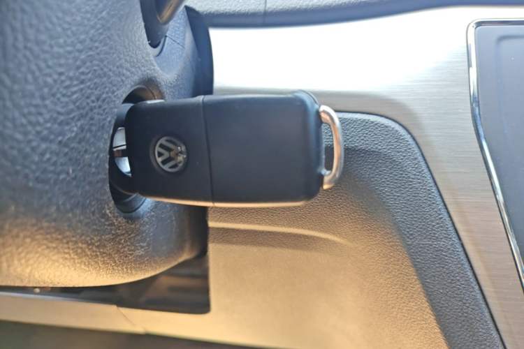 Used Volkswagen Lavida 2019 Lavida Start 1.5L Automatic Comfort Edition China VI Standard Vehicle Key
