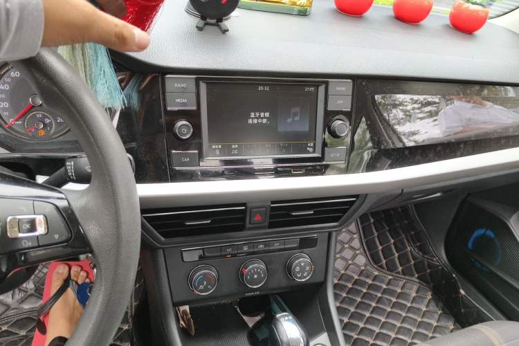 Used Volkswagen Lavida 2019 280TSI DSG Comfort Edition China VI standard Audio And AC Panel