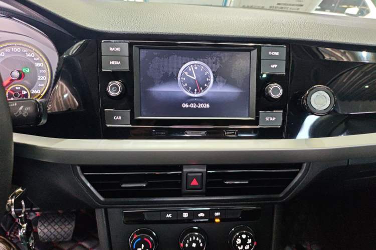 Used Volkswagen Lavida 2019 280TSI DSG Comfort Edition China VI standard Audio And AC Panel