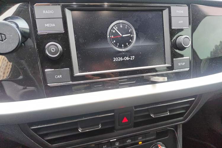 Used Volkswagen Lavida 2019 1.5L Automatic Comfort Edition China VI Standard Audio And AC Panel