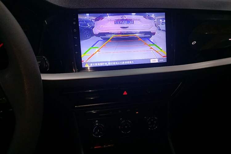 Used Volkswagen Lavida 2019 280TSI DSG Comfort Edition China VI standard Audio And AC Panel