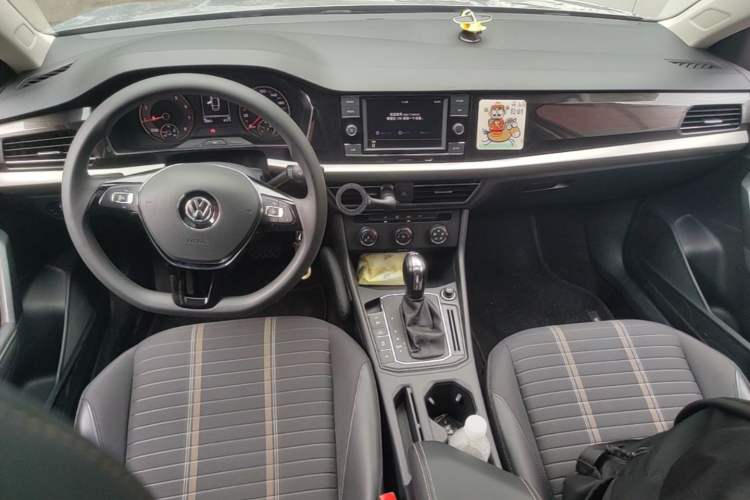 Used Volkswagen Lavida 2019 280TSI DSG Comfort Edition China VI standard Center Console