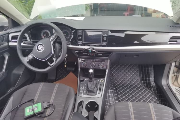 Used Volkswagen Lavida 2019 280TSI DSG Comfort Edition China VI standard Center Console