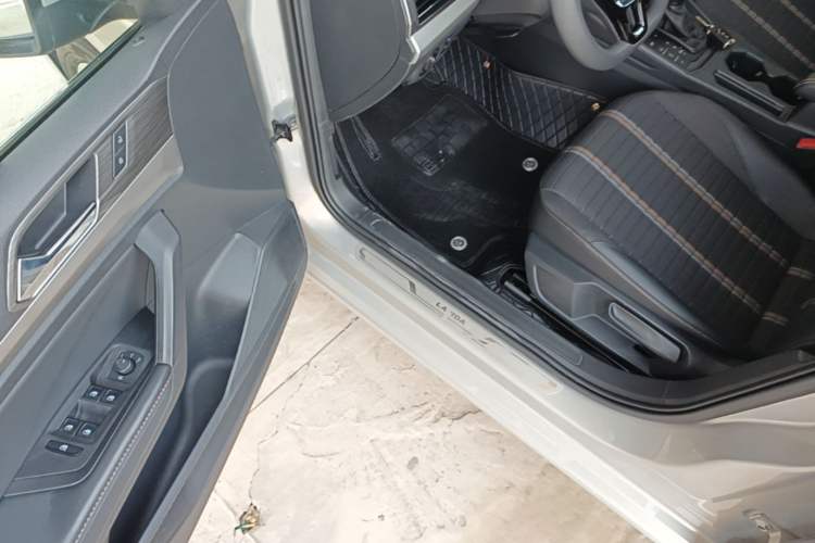 Used Volkswagen Lavida 2019 280TSI DSG Comfort Edition China VI standard Driver Seat