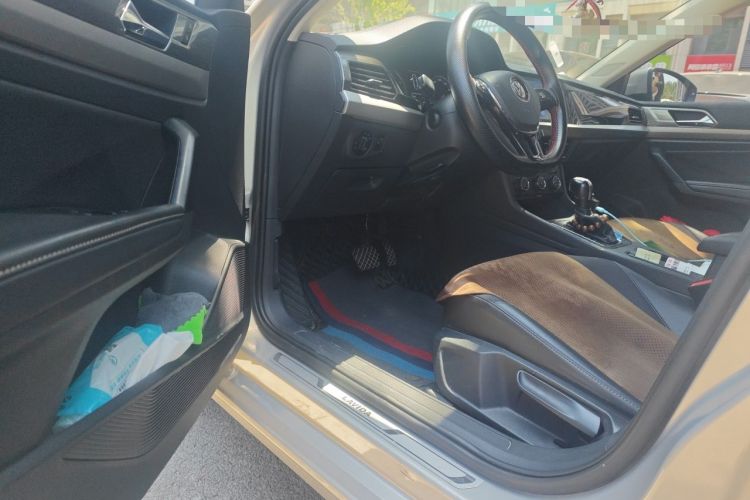 Used Volkswagen Lavida 2019 280TSI DSG Comfort Edition China VI standard Driver Seat