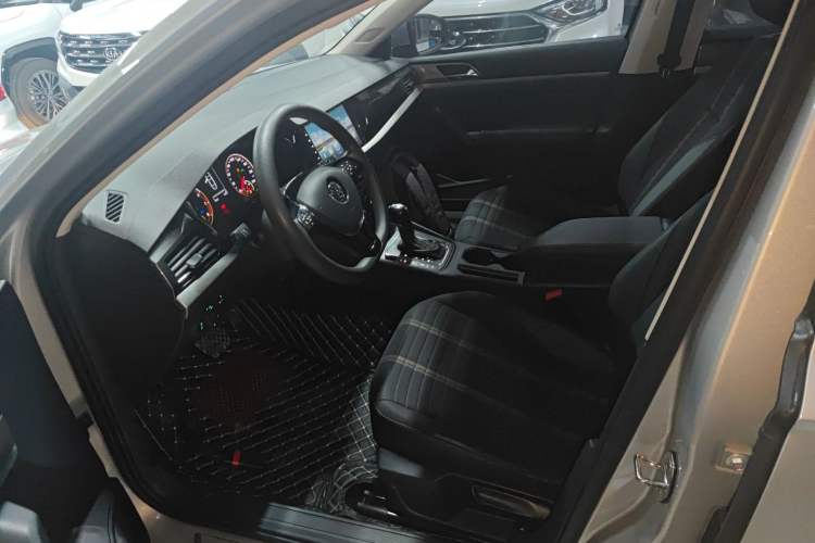 Used Volkswagen Lavida 2019 280TSI DSG Comfort Edition China VI standard Driver Seat
