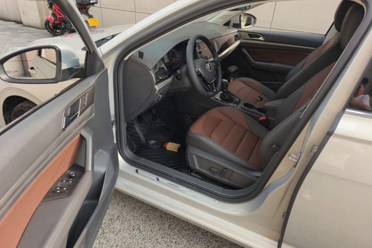 Used Volkswagen Lavida 2019 280TSI DSG Luxury Edition China VI Standard Driver Seat