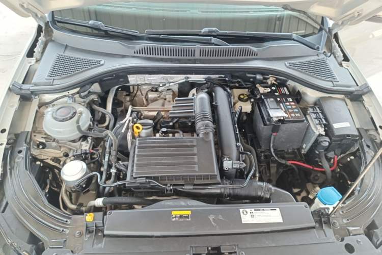 Used Volkswagen Lavida 2019 280TSI DSG Comfort Edition China VI standard Engine Bay