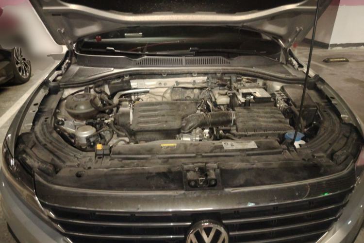 Used Volkswagen Lavida 2019 1.5L Automatic Comfort Edition China VI Standard Engine Bay