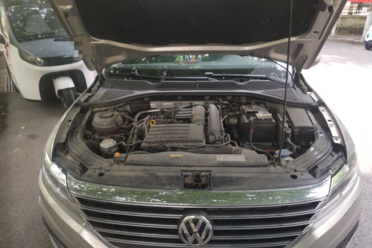 Used Volkswagen Lavida 2019 280TSI DSG Luxury Edition China VI Standard Engine Bay