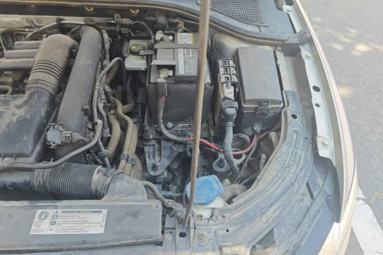 Used Volkswagen Lavida 2019 280TSI DSG Comfort Edition China VI standard Engine Bay Left