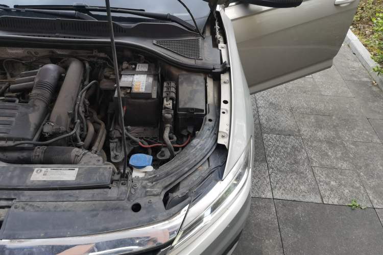 Used Volkswagen Lavida 2019 280TSI DSG Comfort Edition China VI standard Engine Bay Left