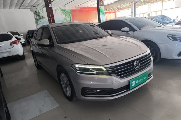 Used Volkswagen Lavida 2019 1.5L Automatic Comfort Edition China VI Standard Front Right 45 Deg