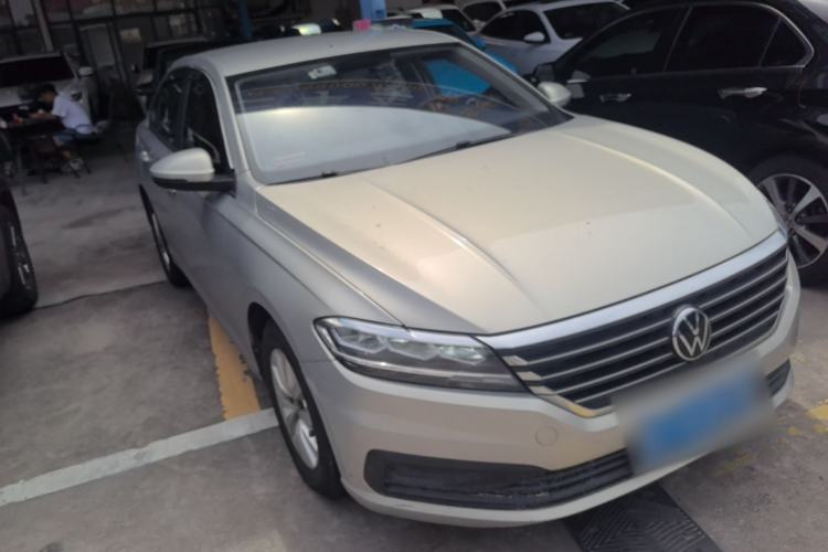Used Volkswagen Lavida 2019 1.5L Automatic Comfort Edition China VI Standard Front Right 45 Deg