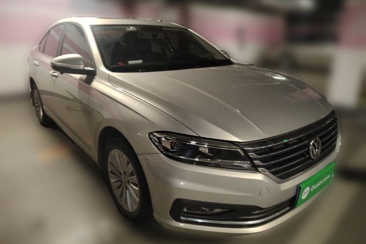 Used Volkswagen Lavida 2019 1.5L Automatic Comfort Edition China VI Standard Front Right 45 Deg