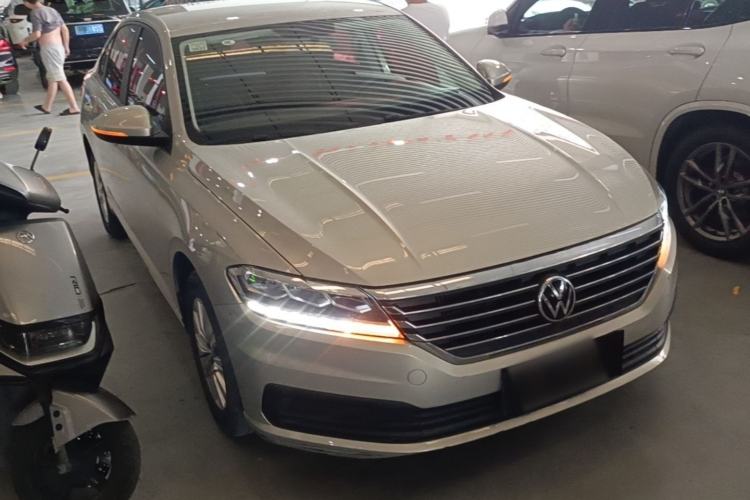 Used Volkswagen Lavida 2019 1.5L Automatic Comfort Edition China VI Standard Front Right 45 Deg
