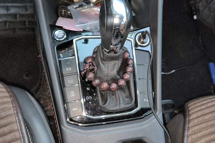 Used Volkswagen Lavida 2019 280TSI DSG Luxury Edition China VI Standard Gear Lever