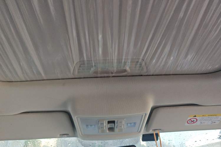 Used Volkswagen Lavida 2019 1.5L Automatic Vision Edition China VI Standard Headliner