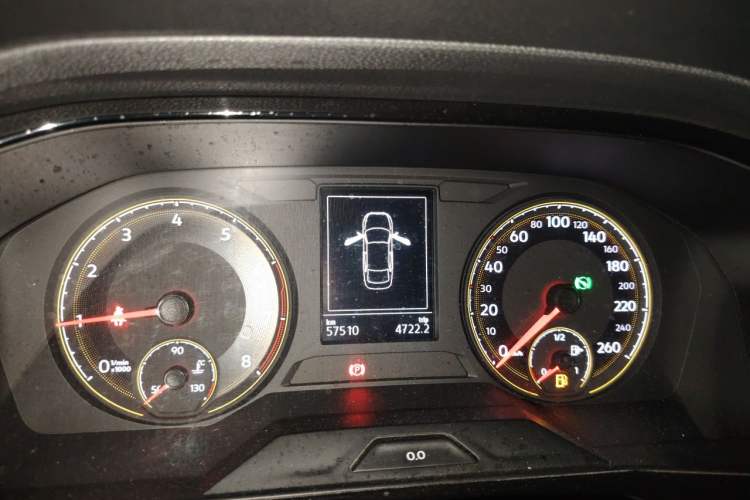 Used Volkswagen Lavida 2019 1.5L Automatic Comfort Edition China VI Standard Instrument Cluster