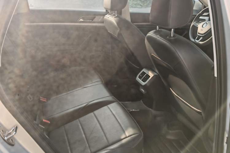 Used Volkswagen Lavida 2019 1.5L Automatic Comfort Edition China VI Standard Interior 10