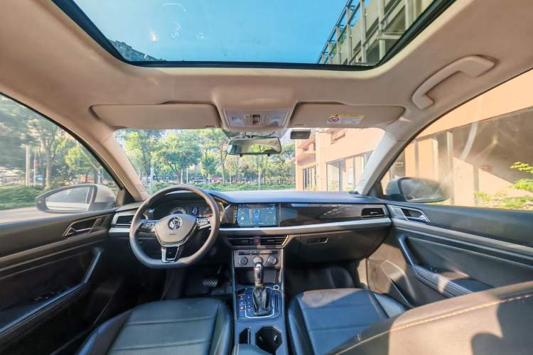 Used Volkswagen Lavida 2019 1.5L Automatic Comfort Edition China VI Standard Interior 8