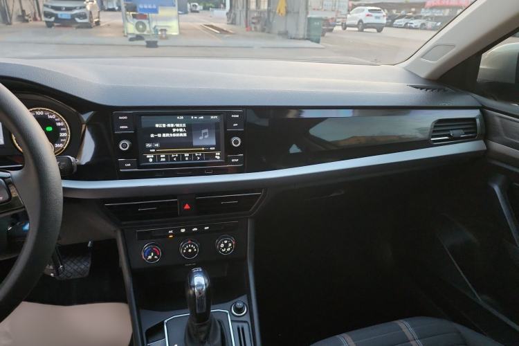 Used Volkswagen Lavida 2019 280TSI DSG Comfort Edition China VI standard Interior 8
