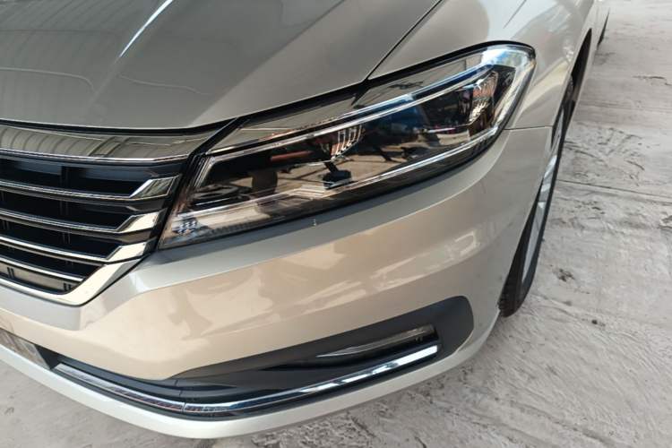 Used Volkswagen Lavida 2019 280TSI DSG Comfort Edition China VI standard Left Front Headlight