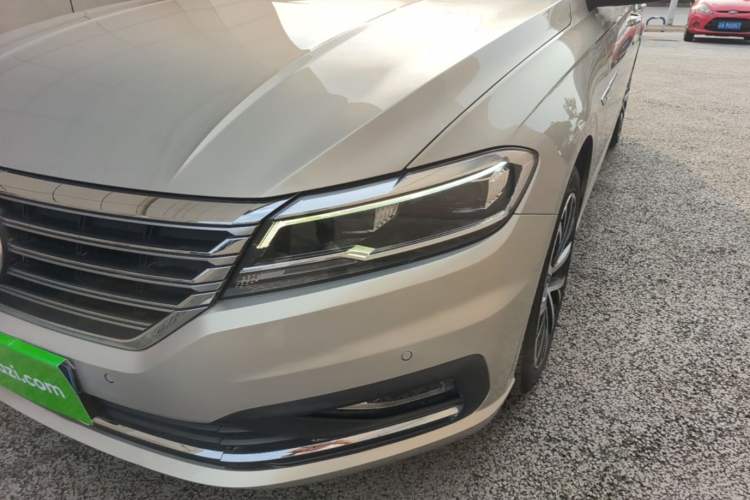 Used Volkswagen Lavida 2019 280TSI DSG Luxury Edition China VI Standard Left Front Headlight