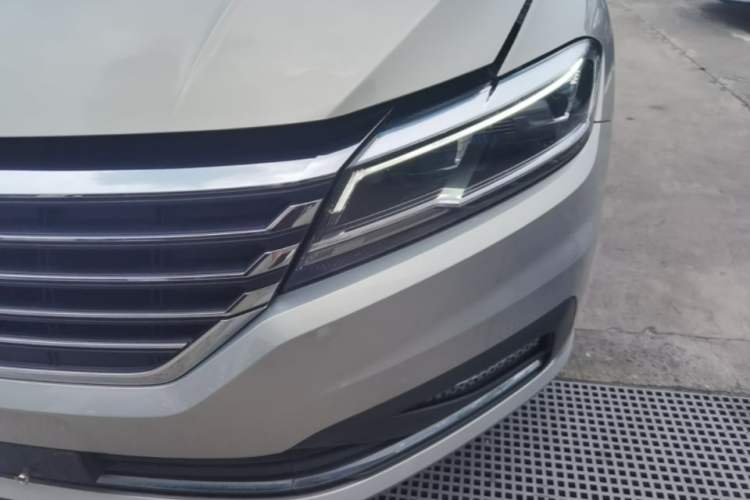 Used Volkswagen Lavida 2019 280TSI DSG Comfort Edition China VI standard Left Front Headlight