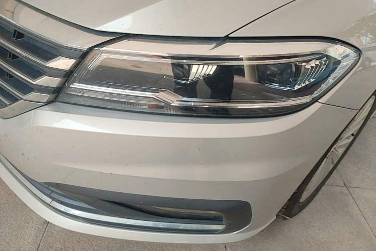 Used Volkswagen Lavida 2019 280TSI DSG Comfort Edition China VI standard Left Front Headlight