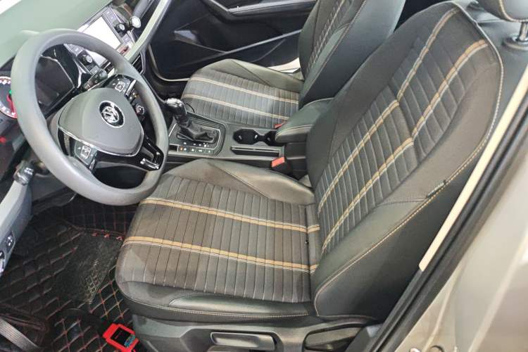 Used Volkswagen Lavida 2019 280TSI DSG Comfort Edition China VI standard Left Front Seat