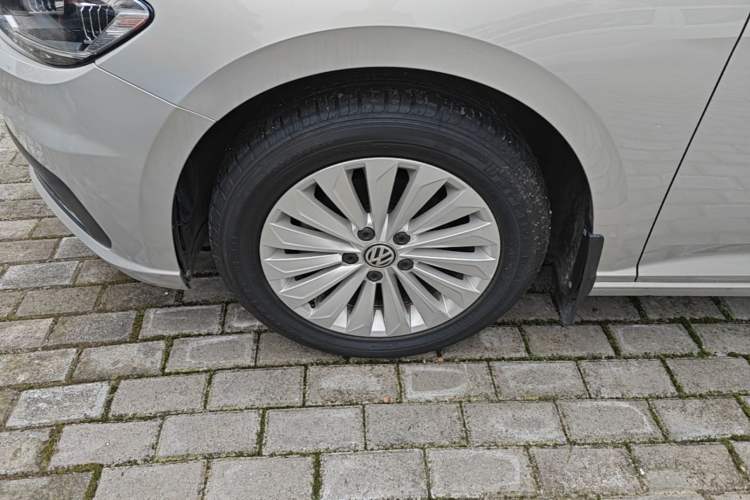 Used Volkswagen Lavida 2019 1.5L Automatic Comfort Edition China VI Standard Left Front Wheel Hub
