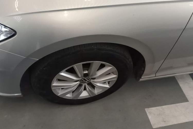 Used Volkswagen Lavida 2019 1.5L Automatic Comfort Edition China VI Standard Left Front Wheel Hub
