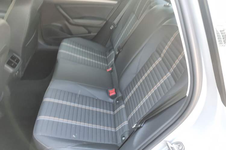 Used Volkswagen Lavida 2019 280TSI DSG Comfort Edition China VI standard Left Rear Seat