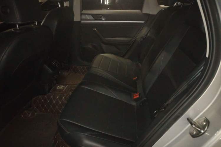 Used Volkswagen Lavida 2019 1.5L Automatic Comfort Edition China VI Standard Left Rear Seat