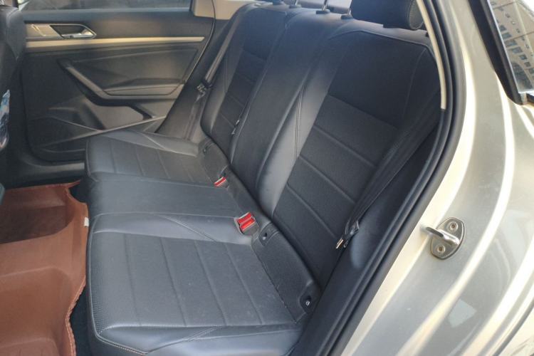 Used Volkswagen Lavida 2019 1.5L Automatic Comfort Edition China VI Standard Left Rear Seat