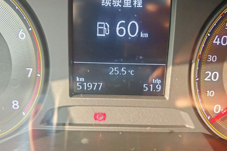 Used Volkswagen Lavida 2019 1.5L Automatic Comfort Edition China VI Standard Odometer Close Up