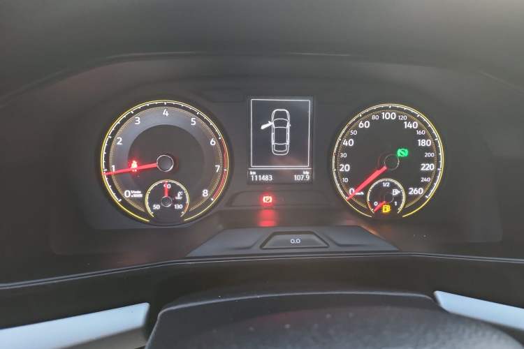 Used Volkswagen Lavida 2019 280TSI DSG Comfort Edition China VI standard Odometer Close Up