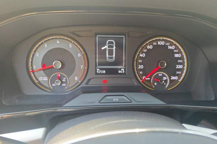Used Volkswagen Lavida 2019 280TSI DSG Comfort Edition China VI standard Odometer Close Up