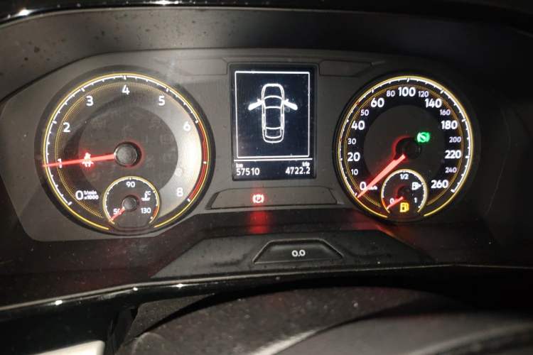 Used Volkswagen Lavida 2019 1.5L Automatic Comfort Edition China VI Standard Odometer Close Up