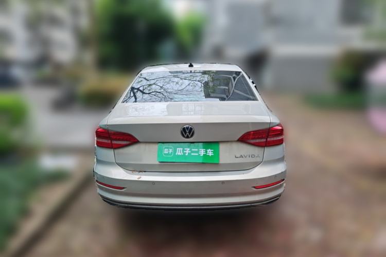 Used Volkswagen Lavida 2019 1.5L Automatic Comfort Edition China VI Standard Rear
