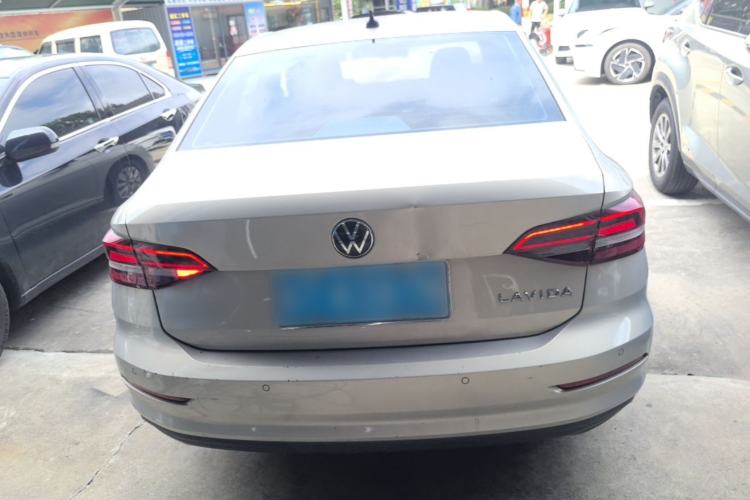 Used Volkswagen Lavida 2019 1.5L Automatic Comfort Edition China VI Standard Rear