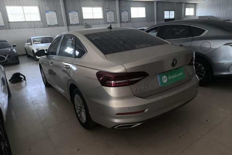 Used Volkswagen Lavida 2019 1.5L Automatic Comfort Edition China VI Standard Rear Left 45 Deg