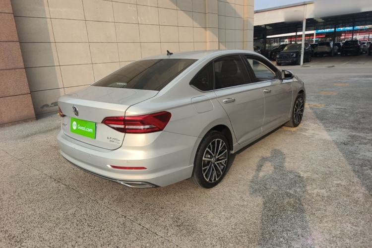 Used Volkswagen Lavida 2019 280TSI DSG Luxury Edition China VI Standard Rear Right 45 Deg