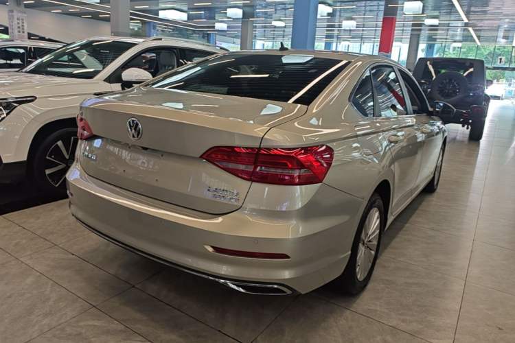 Used Volkswagen Lavida 2019 280TSI DSG Comfort Edition China VI standard Rear Right 45 Deg