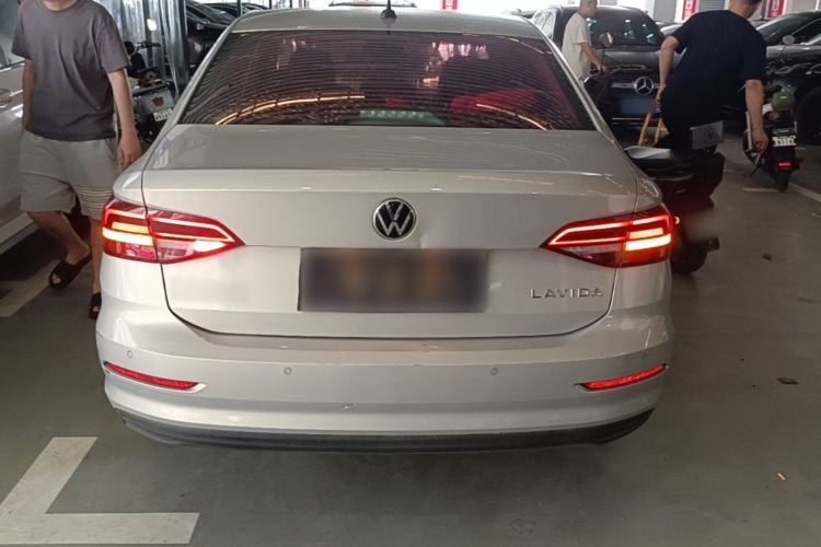 Used Volkswagen Lavida 2019 1.5L Automatic Comfort Edition China VI Standard Rear